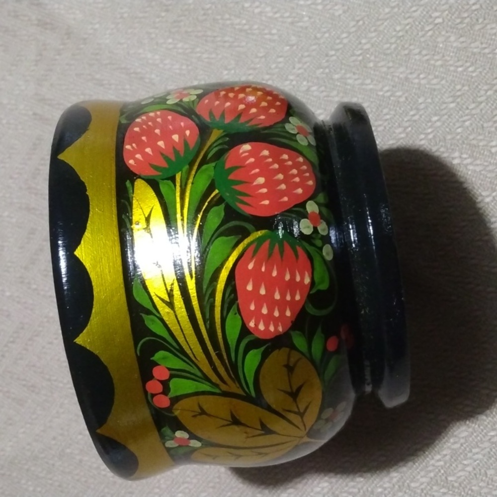 Hand Painted Lacquered Wooden Trinket Box - Picture 4 of 8